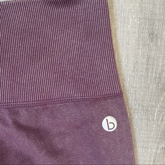 Purple leggings - Picture 3 of 3